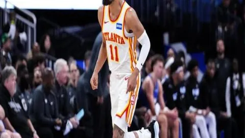 亚冬会男子短道速滑500米决赛精彩瞬间